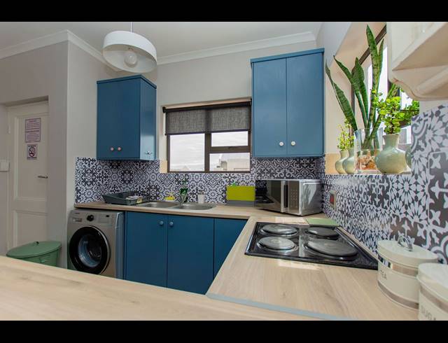 2 BEDROOM APARTMENT FOR SALE IN HELIOS PLACE